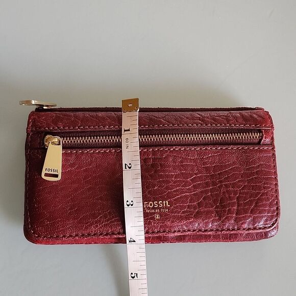 Fossil Leather Wallet - Picture 7 of 7